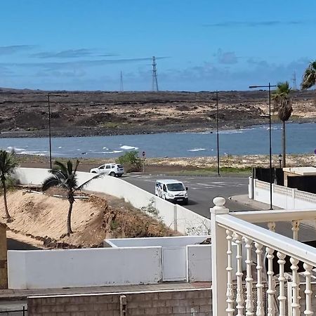 Gilda: Beautiful Spacious Apartment. Seaview From Rooftop Terrace Corralejo Ngoại thất bức ảnh