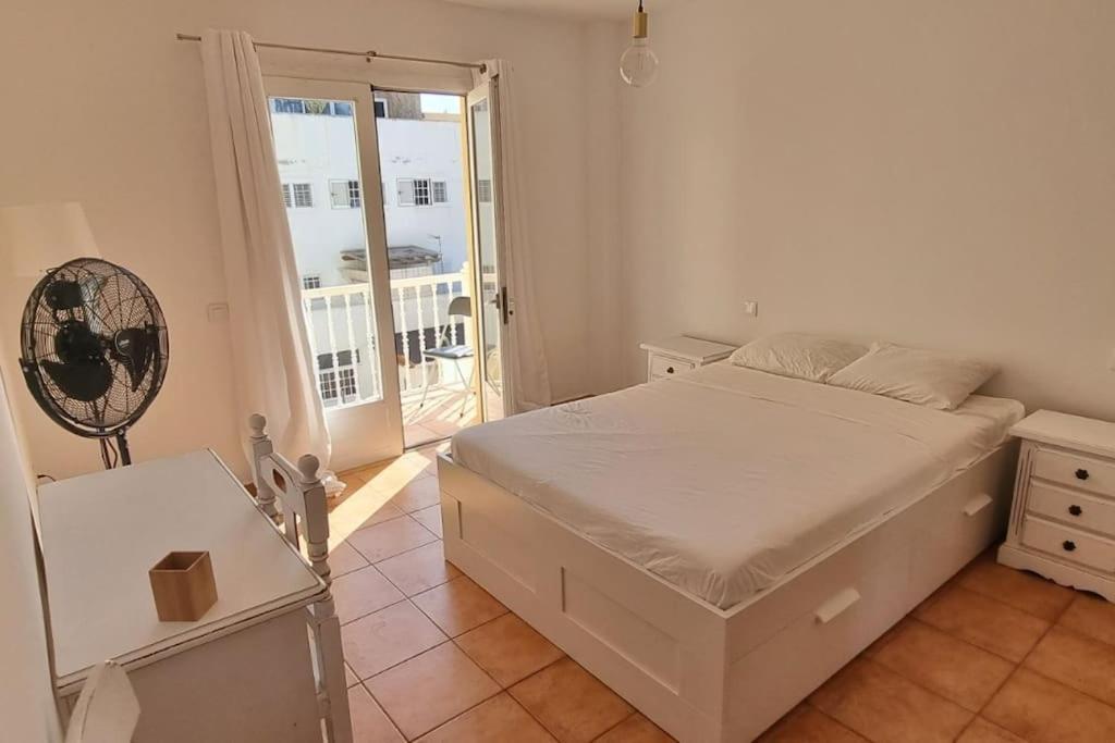 Gilda: Beautiful Spacious Apartment. Seaview From Rooftop Terrace Corralejo Ngoại thất bức ảnh